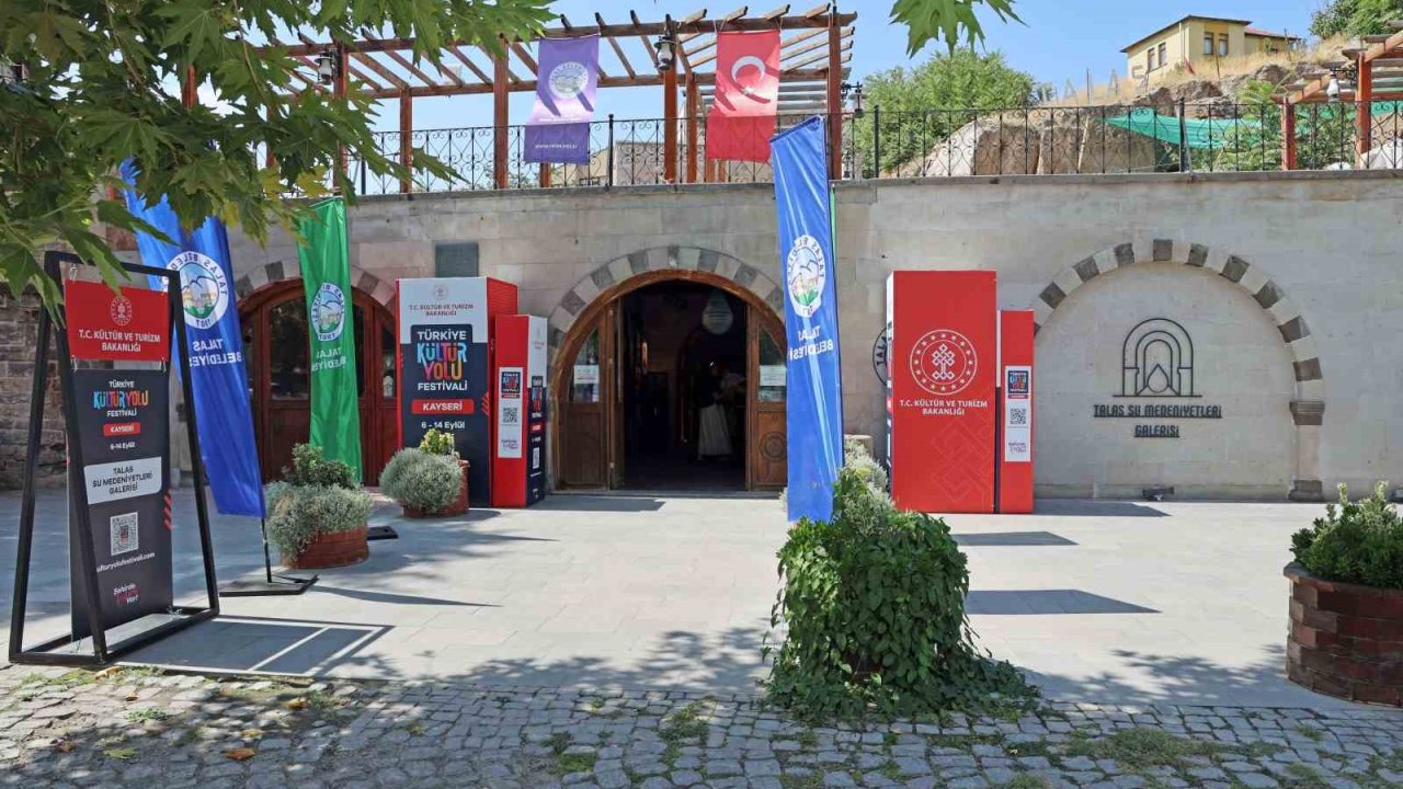 Kültür Yolu Festivali’nde Talas’ta ‘Şifaya Açılan Kapılar’ sergisi