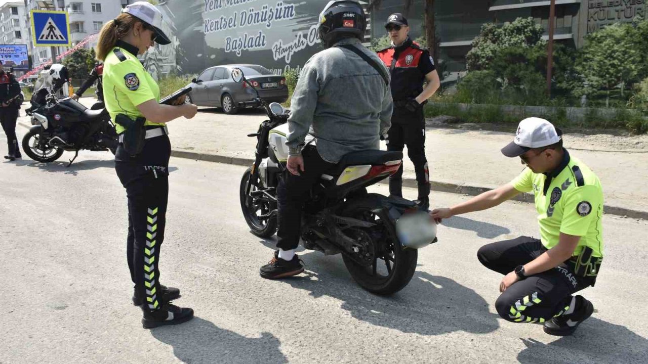 Ordu’da 17 bine yakın araç ve sürücüsü denetledi