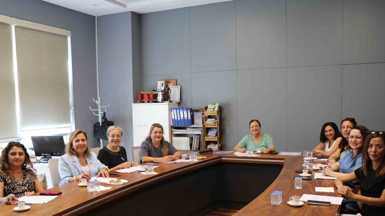 Aydınlı iş kadınları AYTO’da bir araya geldi