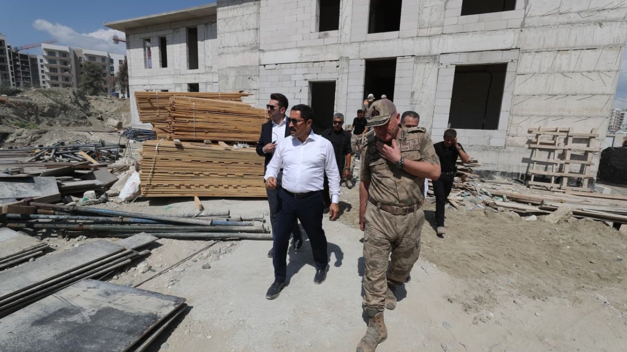 Defne’de jandarma hizmet binalarının inşası sürüyor