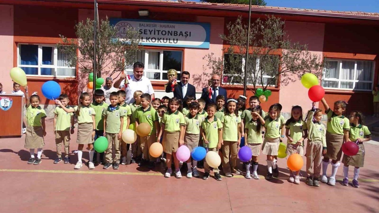 Havran’da İlköğretim Haftası kutlamaları düzenlendi