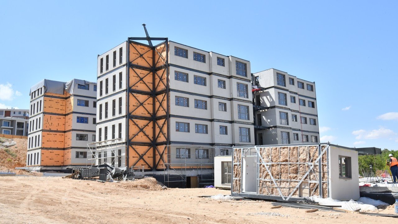 Malatya Yeşilyurt’ta depreme dayanıklı çelik modüler yüksek katlı binalar yükseliyor