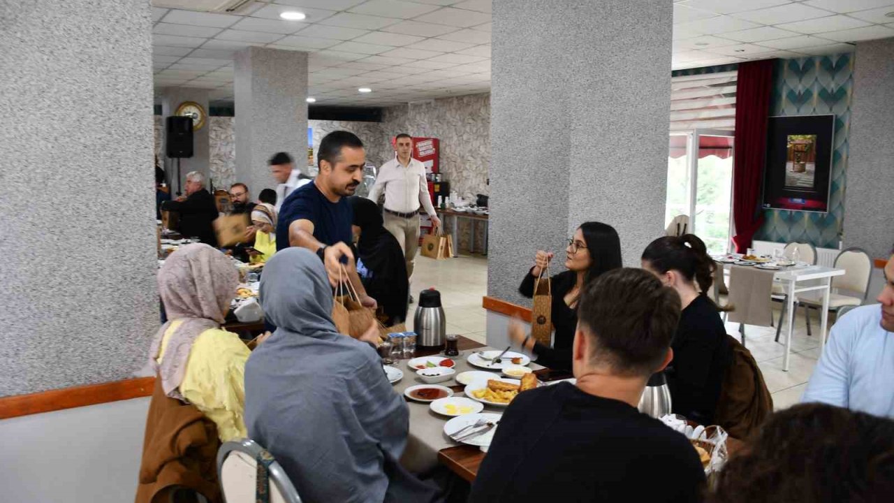 Vezirköprü’den üniversiteye ilk adım