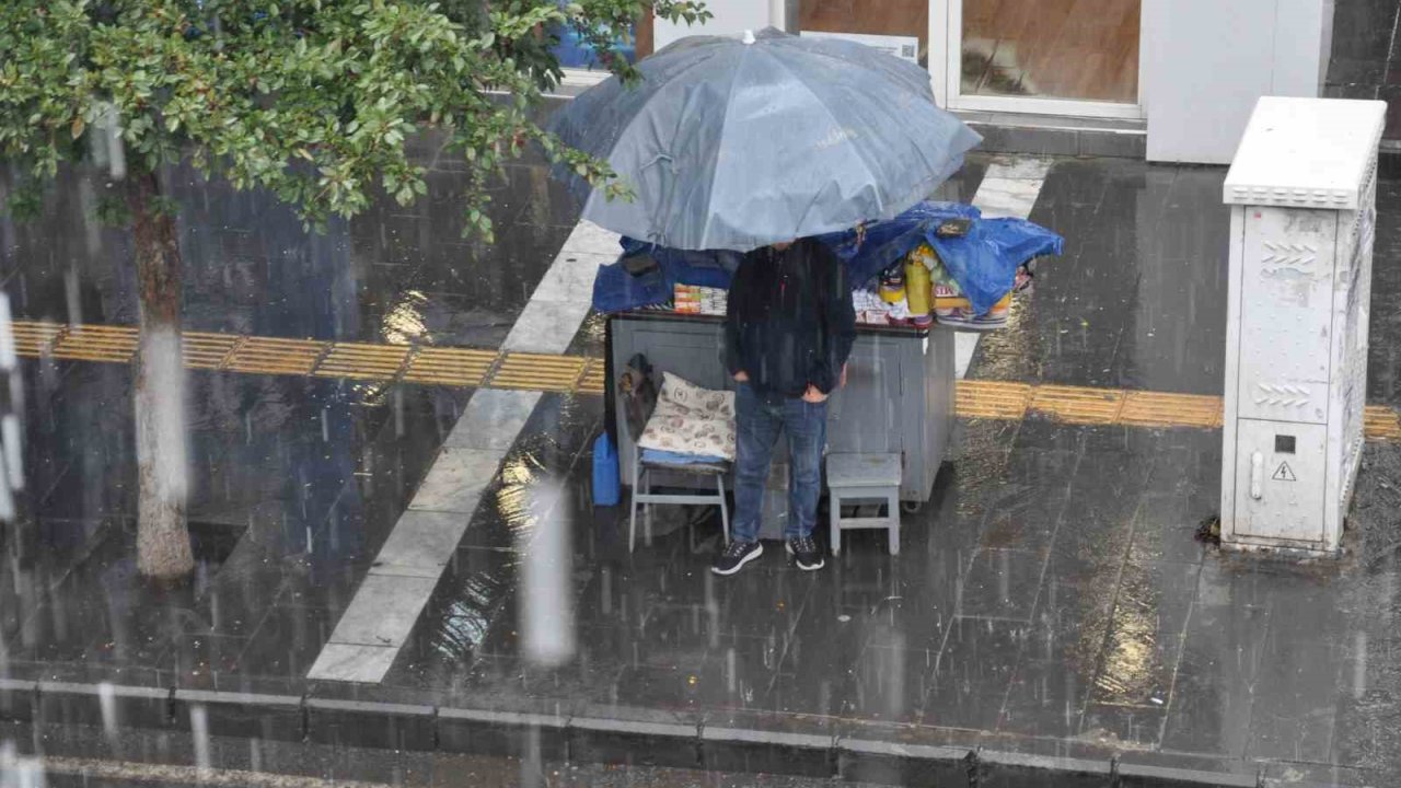 Meteoroloji’den Kars’ta sağanak yağmur uyarısı