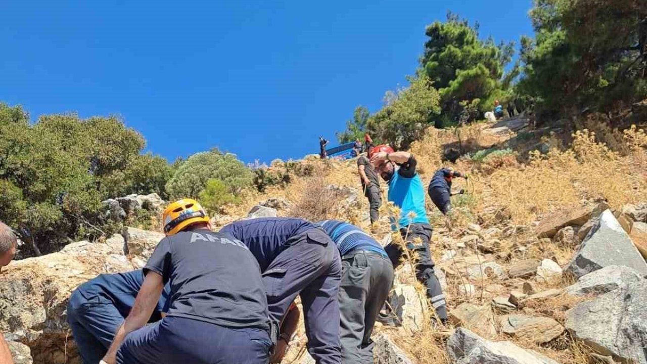 Söke’de uçurumdan düşen kişi AFAD ekiplerince kurtarıldı