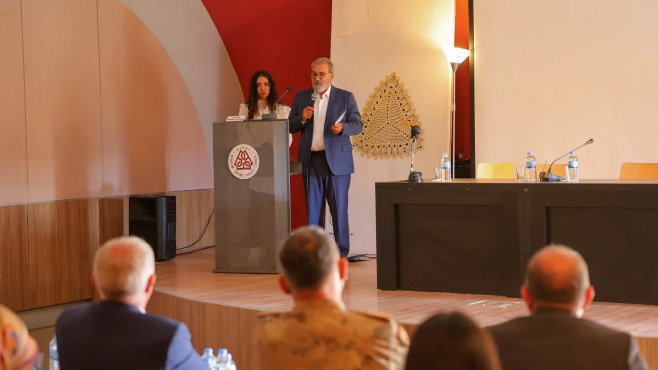 Baksı Müzesi’nde iki gün sürecek olan sempozyumunun ilki tamamlandı