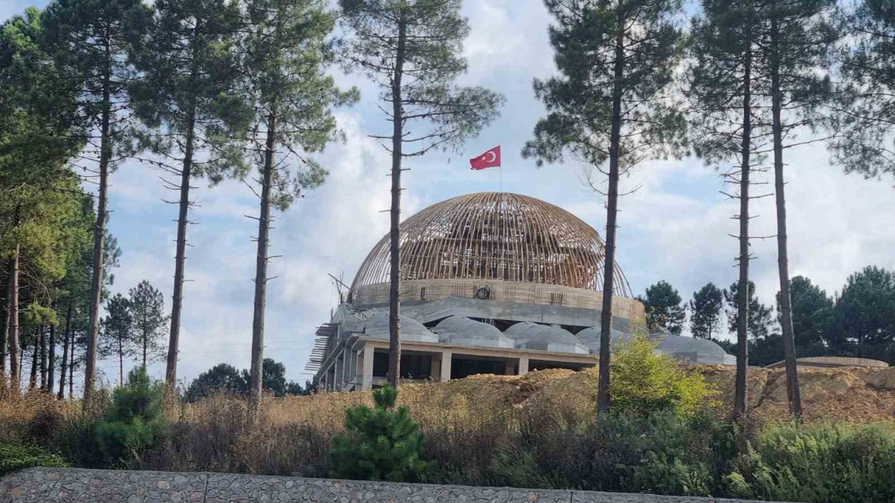 Kampüs Camii inşaatında sona doğru