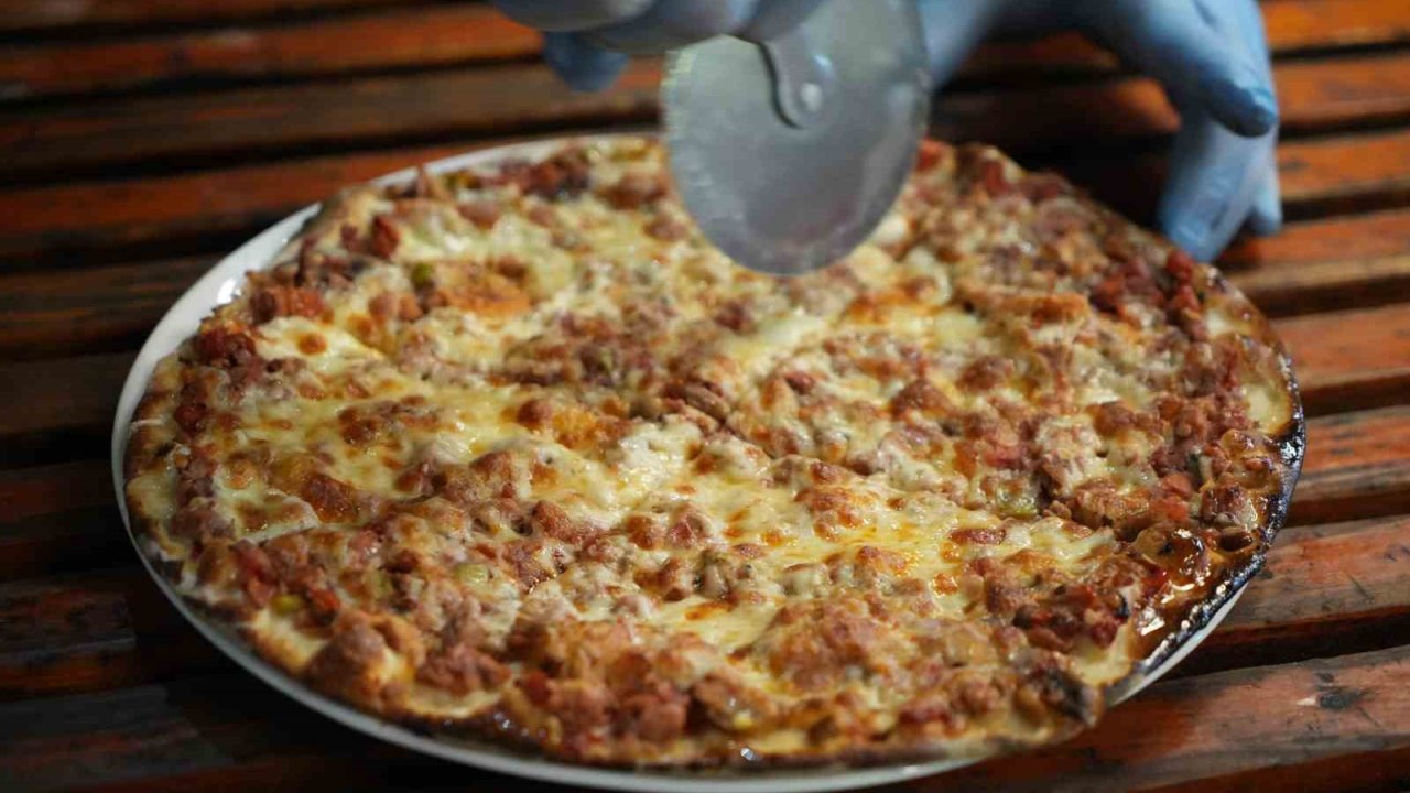 Bursa’nın Değirmen Pidesi İtalya’nın en meşhur pizzalarına rakip oldu