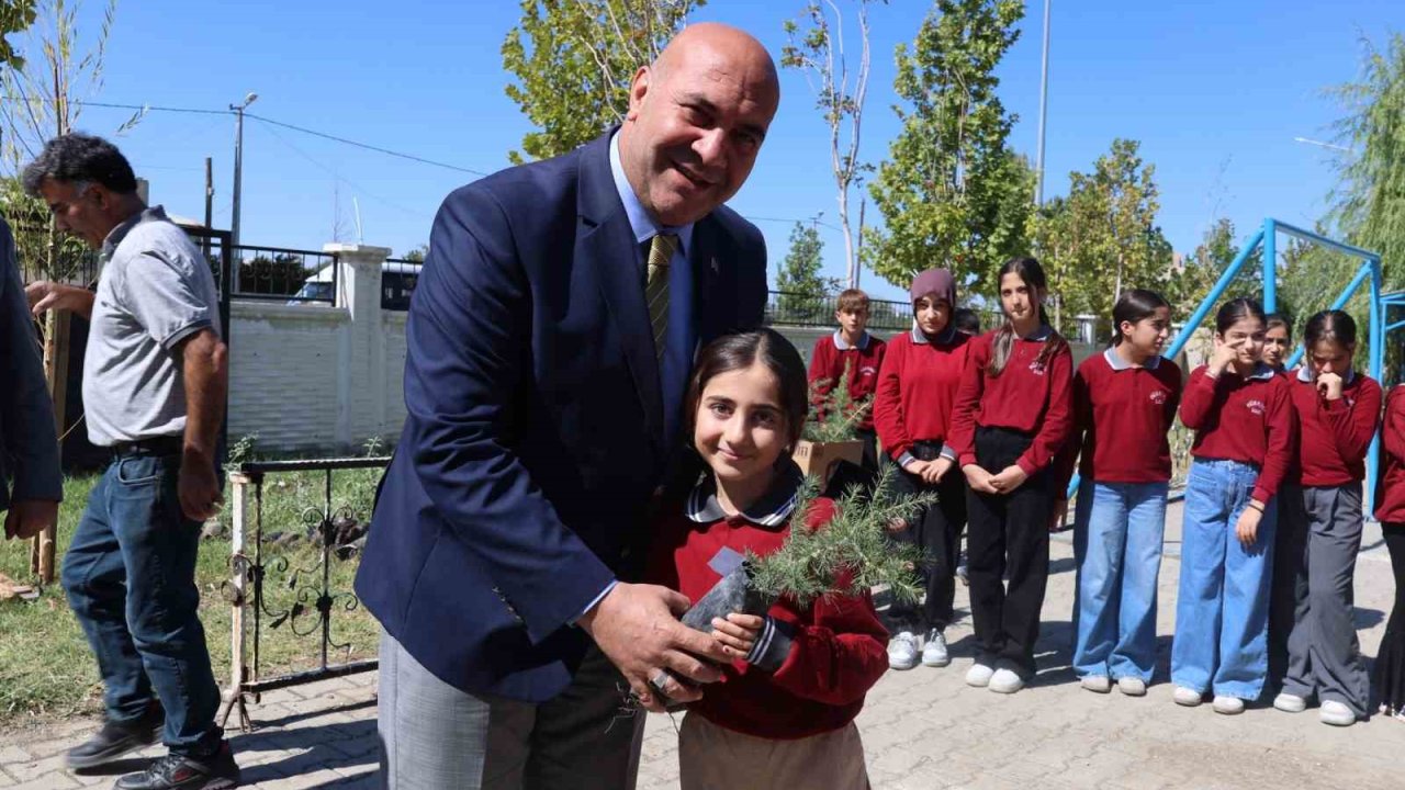 Van’da öğrenciler geleceğe nefes oluyor