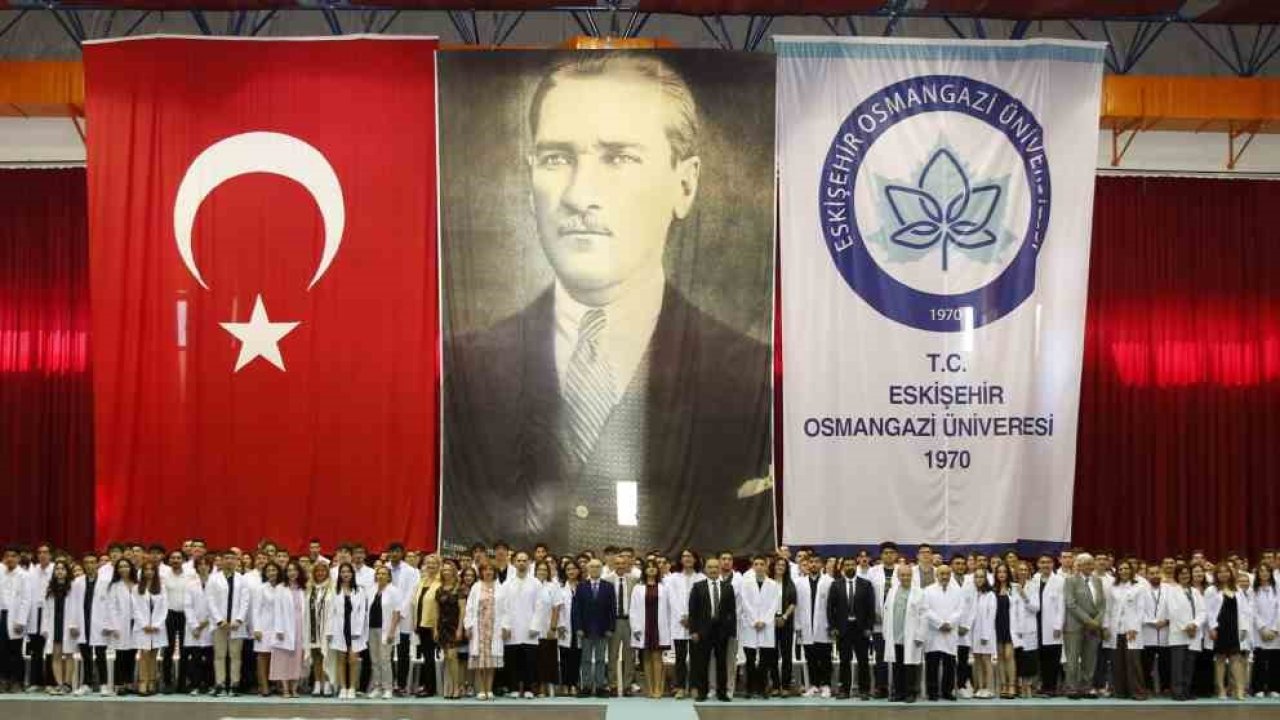 ESOGÜ Tıp Fakültesi’nin yeni öğrencileri beyaz önlüklerini giydi