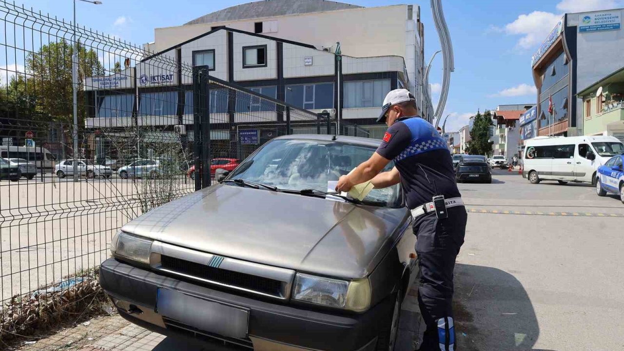 Büyükşehir zabıtası tek tek uyardı