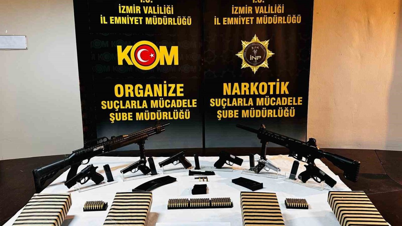 İzmir’de 4 kilonun üzerinde kokain ele geçirildi