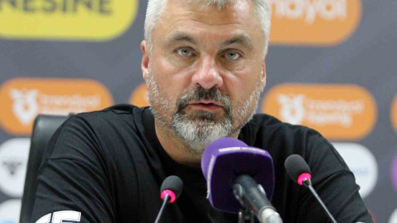 Thomas Reis: "Son paslar ve ortalar bu kadar berbat olursa gol atmak mümkün olmuyor"