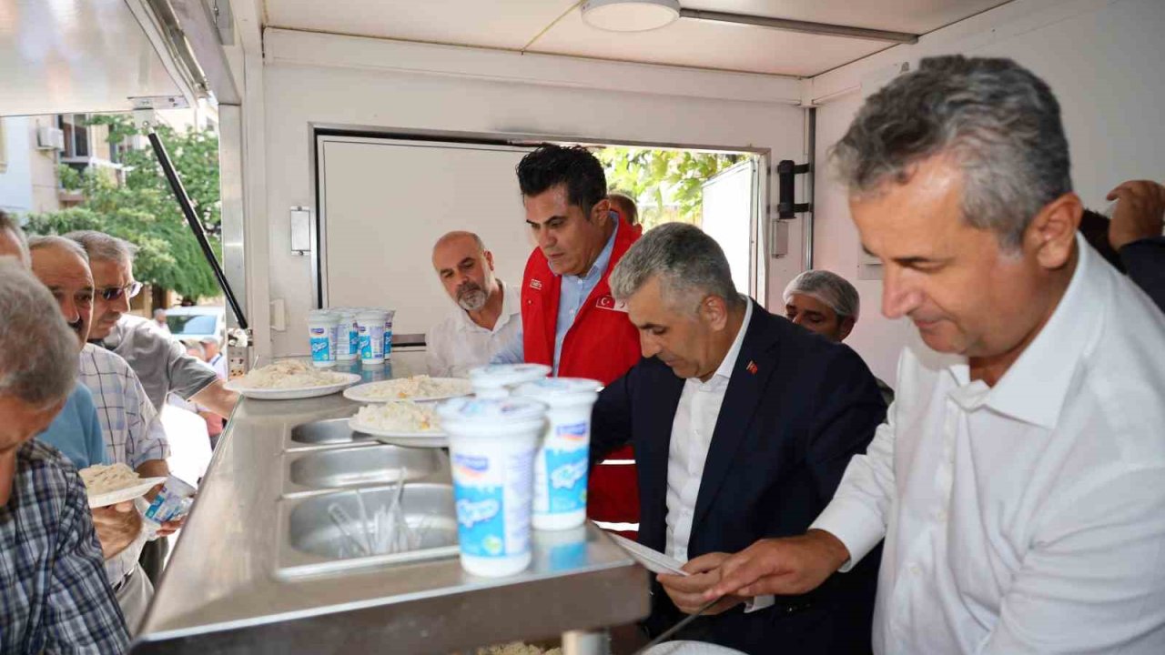 Kızılay’dan şehit polisler adına anlamlı program