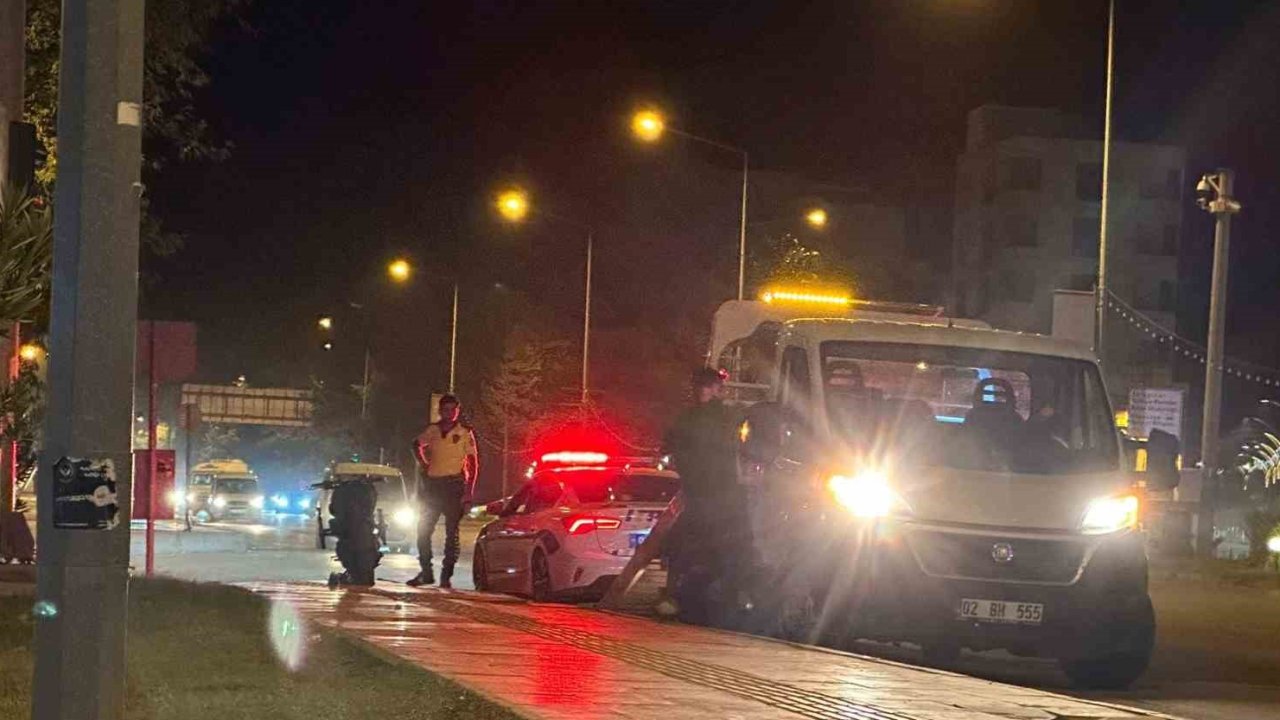 Direğe çarpan motosikletin sürücüsü ağır yaralandı