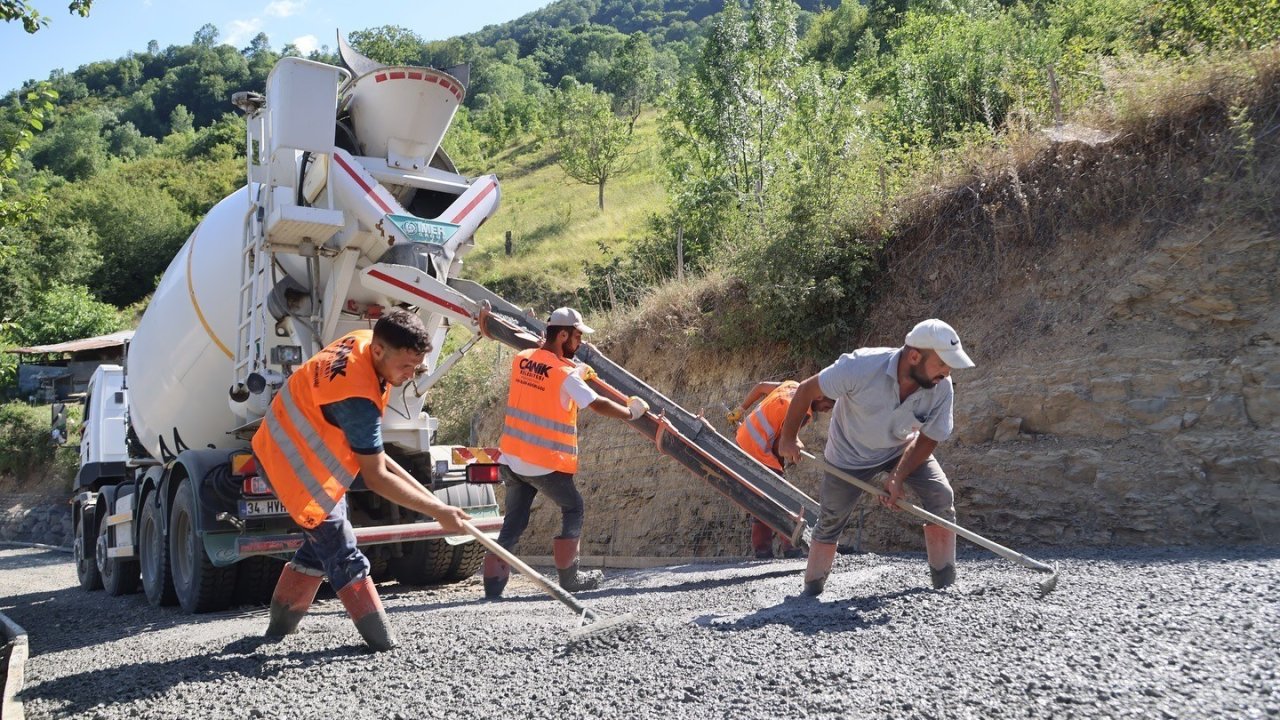 Başkan Sandıkçı: "Ulaşıma yönelik yatırımları ilçemize kazandırmaya devam ediyoruz"