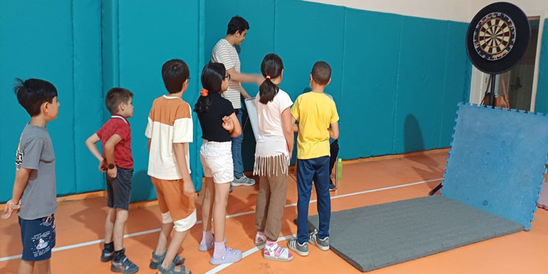 Kağızman’da Gençler Dart Antrenmanlarında Buluşuyor