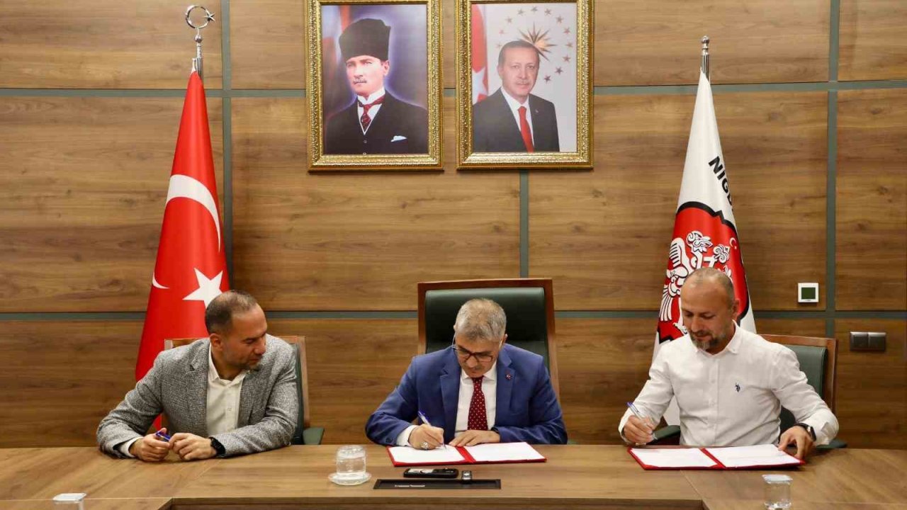 Niğde’de turizm ve sosyal hizmetler için iki önemli protokol imzalandı
