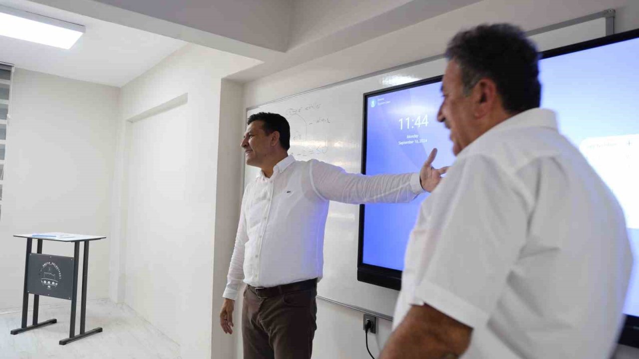 Öğrencilere ücretsiz eğitim ve kütüphane desteği