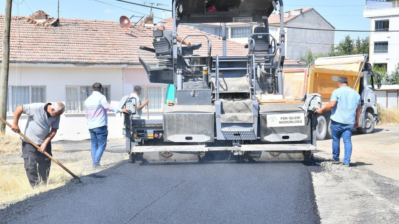Yeşilyurt, güçlü ulaşım yatırımlarıyla modern kimliğe kavuşuyor
