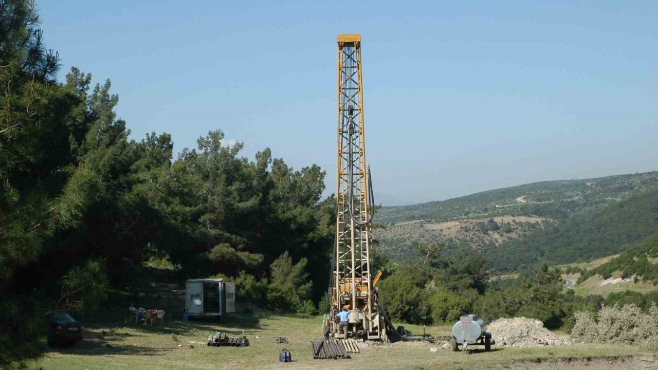 Manisa’da İZSU’nun yeni su kuyusu girişimine tepki büyüyor