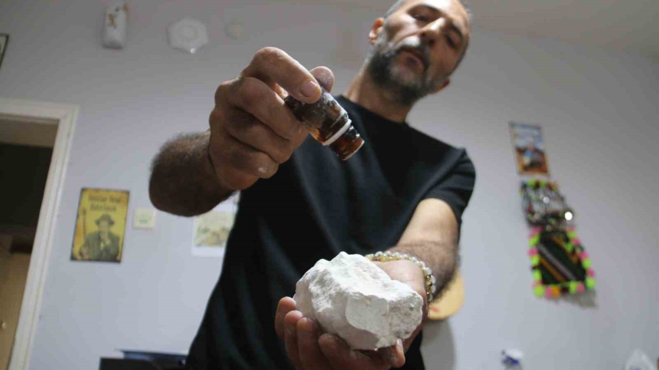 Mineraller ve endemik bitkileri harmanladı, Sivas’ın kokularını tablete sığdırdı