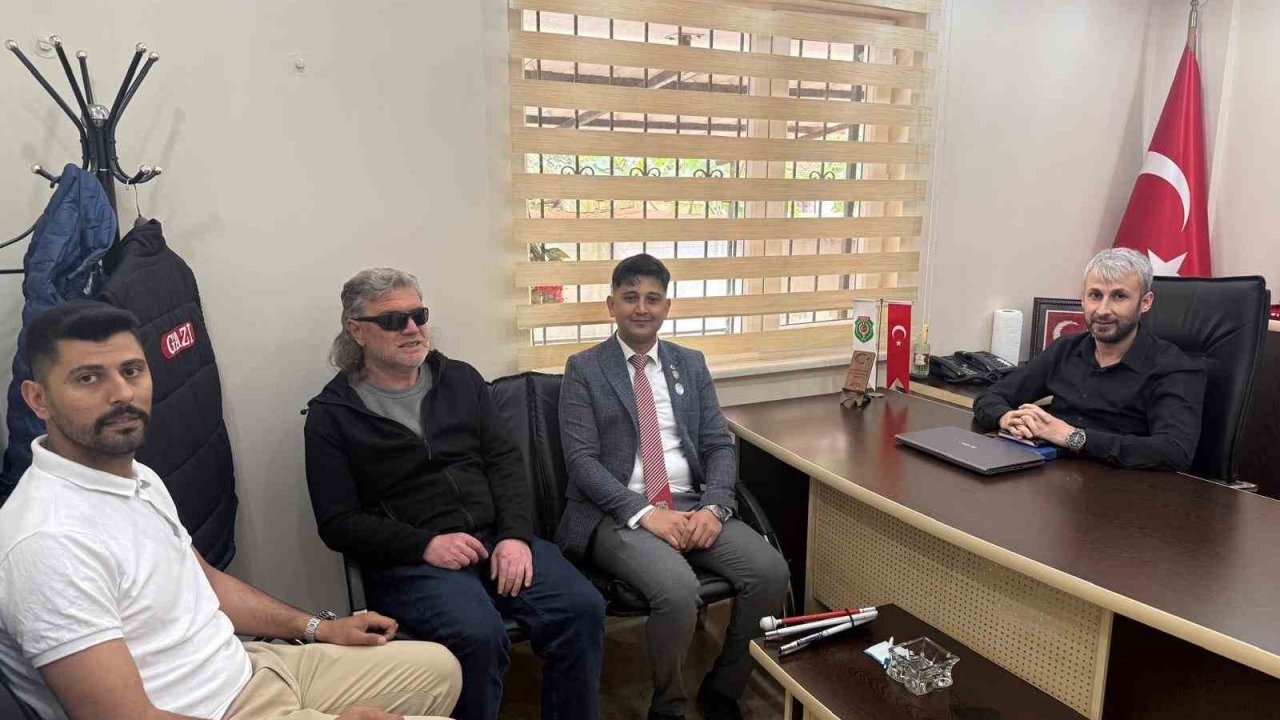 Yaşayan kahramanlar anılacak