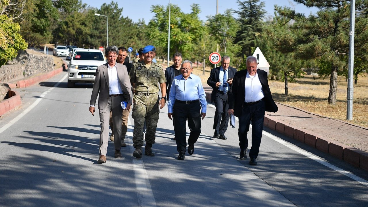 Başkan Büyükkılıç’tan, Kartal Katlı Kavşağı’na alternatif güzergâh çalışmalarına yakın takip