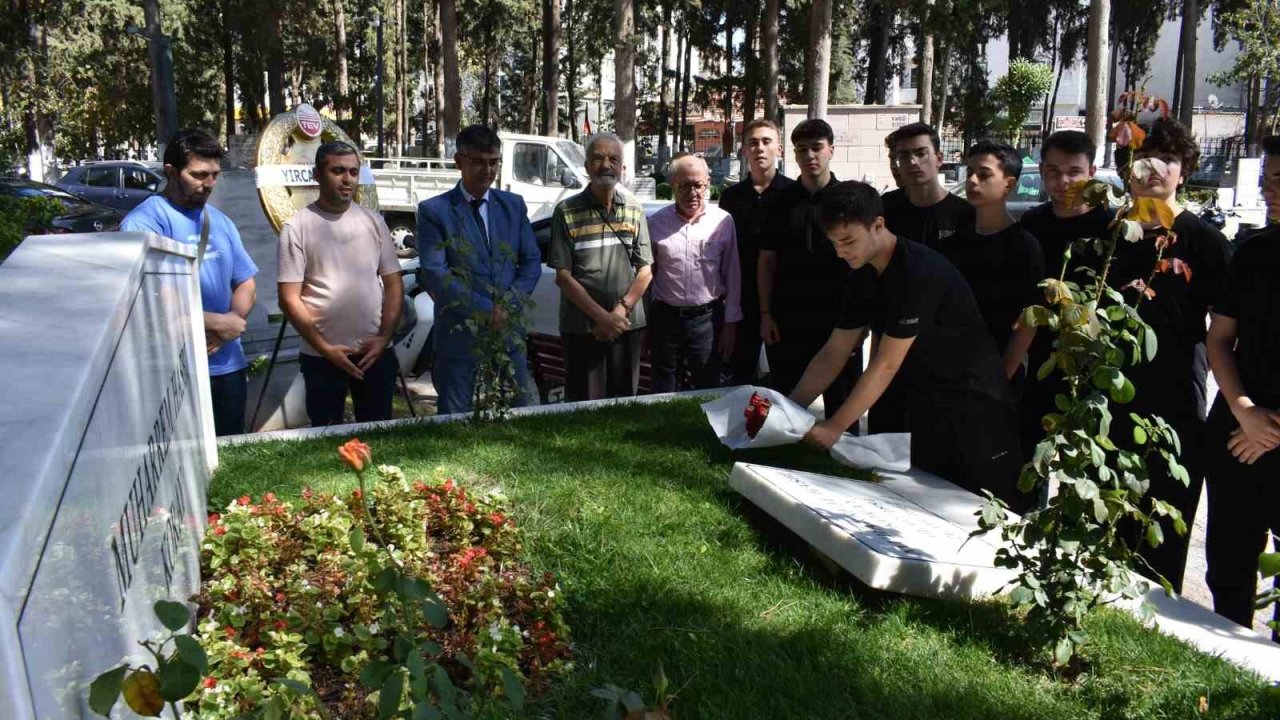 Muharrem Hasbi Koray mezarı başında anıldı