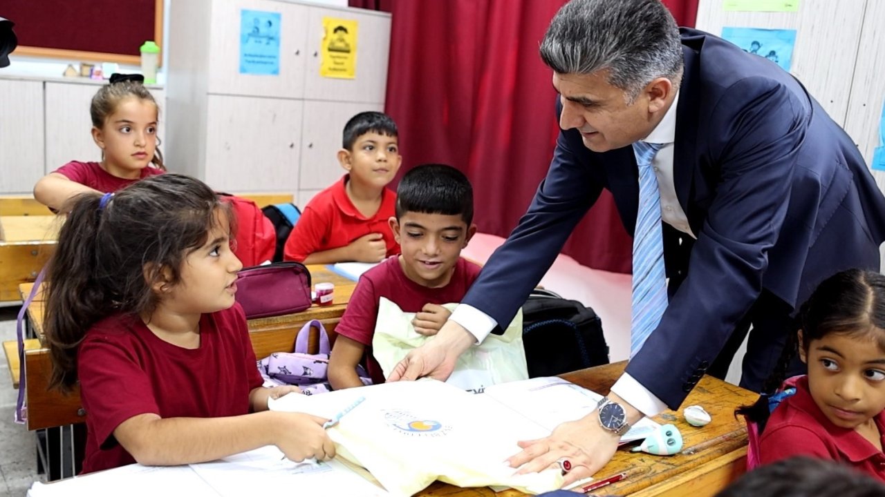 Şener: "Güçlü gelecek, sağlam eğitimle mümkündür"