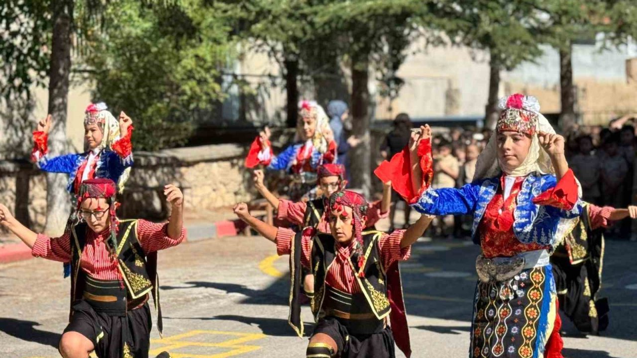 İlköğretim Haftası coşkuyla kutlandı