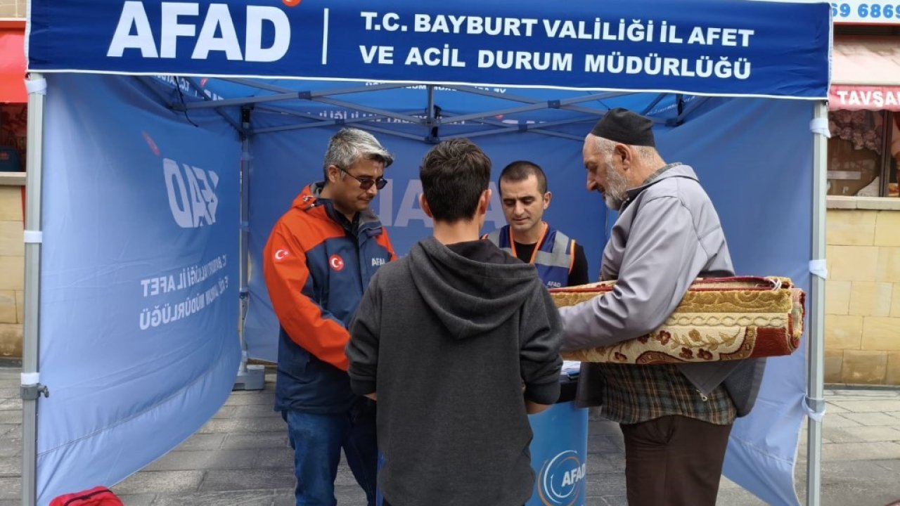 Bayburt’ta cami ve mahallelerde vatandaşlar afet konularında bilgilendirildi