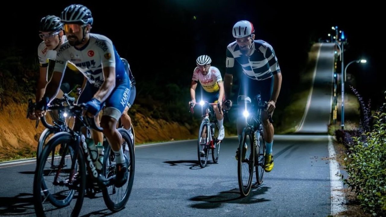 Bilecikli milli bisikletçi Mert Hüner’den başarı