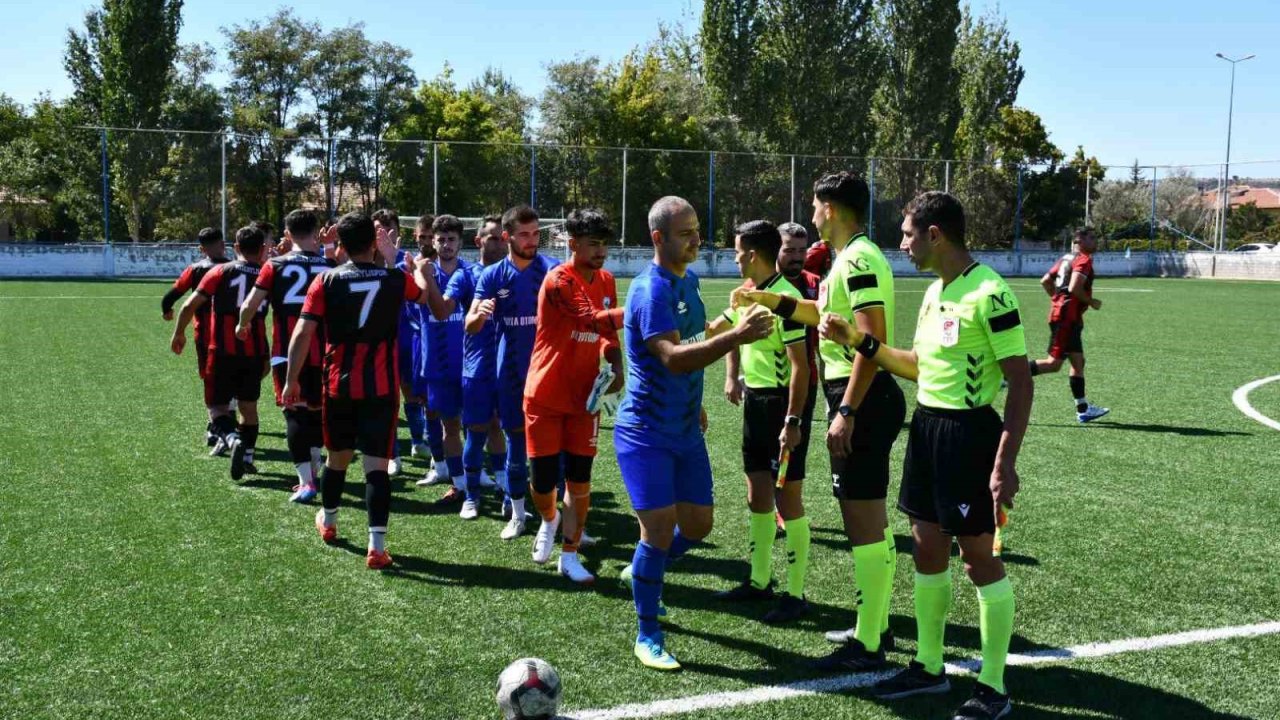 Tomarza Belediyespor A-Takımı ligin ilk maçında berabere kaldı