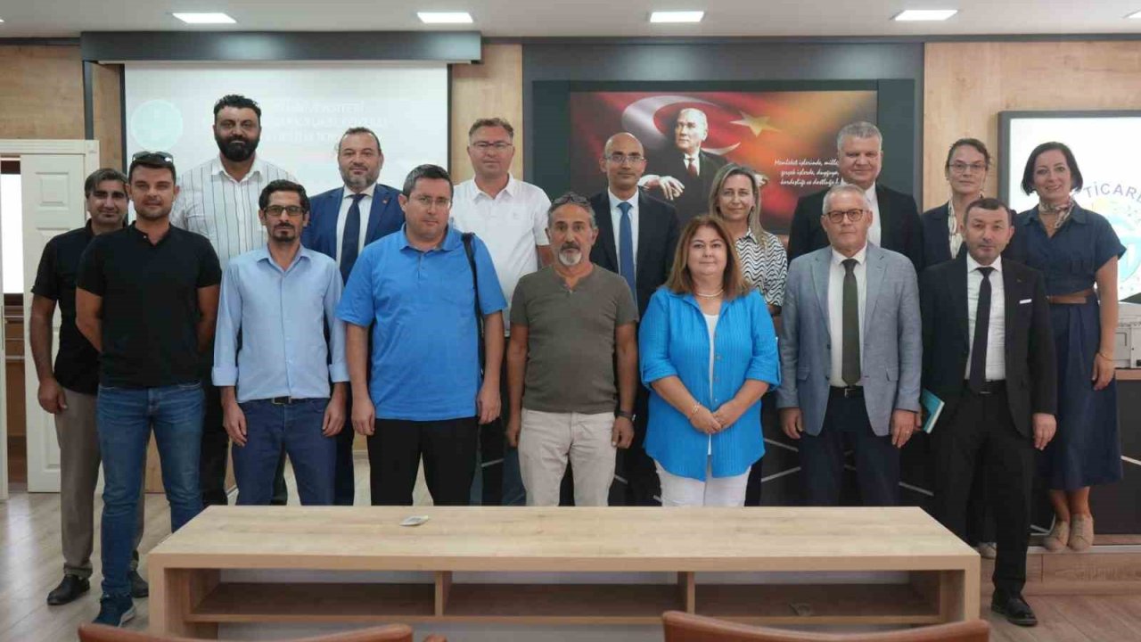 Edremit MYO Danışma Kurulu Kamu, yerel ve sektör temsilcileriyle ilk buluşmasını yaptı