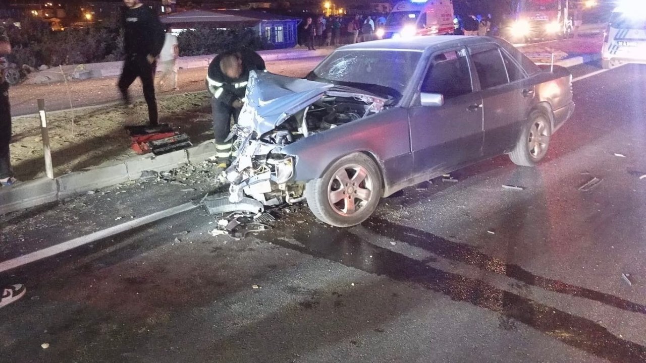 Samandağ’da trafik kazası: 2 yaralı