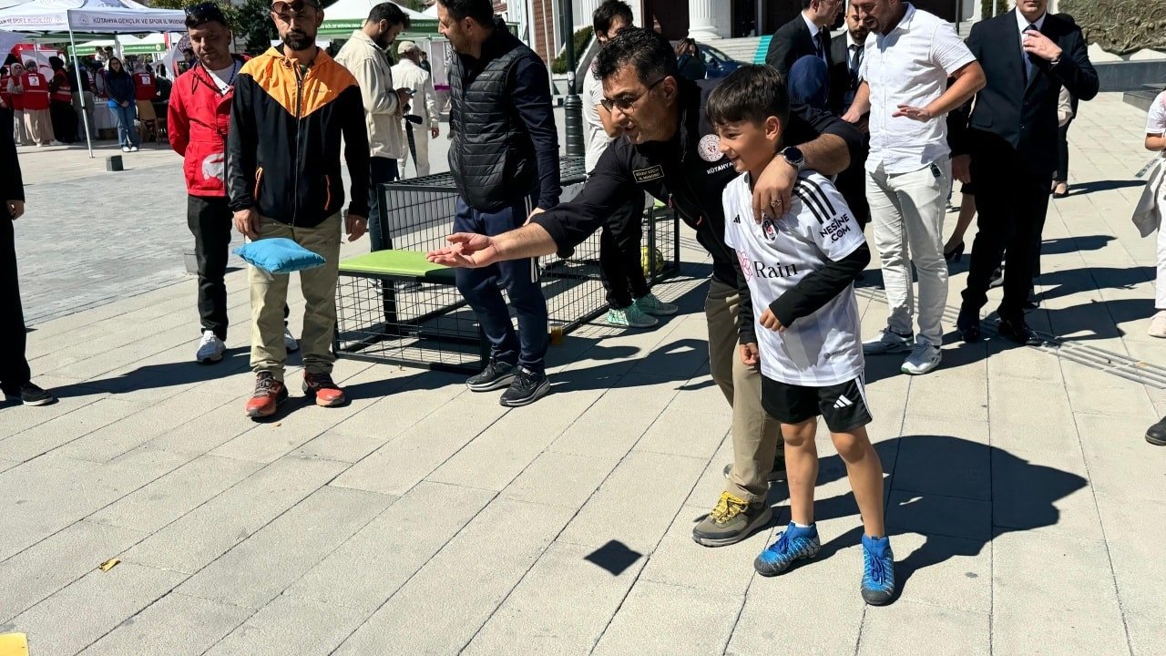 Kütahya’da sağlıklı yaşam farkındalığı için festival düzenlendi