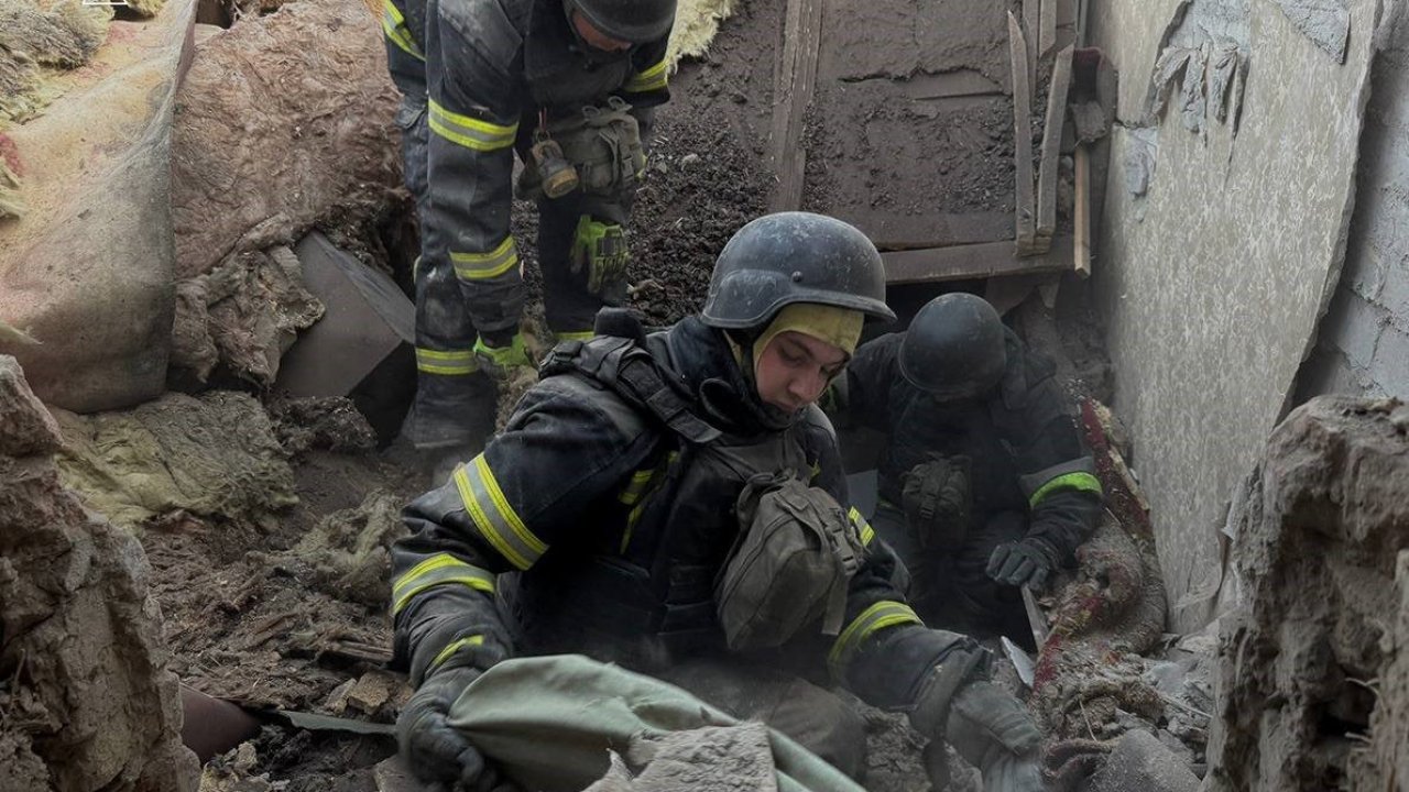 Rusya, Ukrayna’yı vurdu: 3 ölü