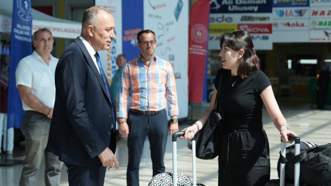 Balıkesir’de üniversite öğrencilerine rehberlik ve destek