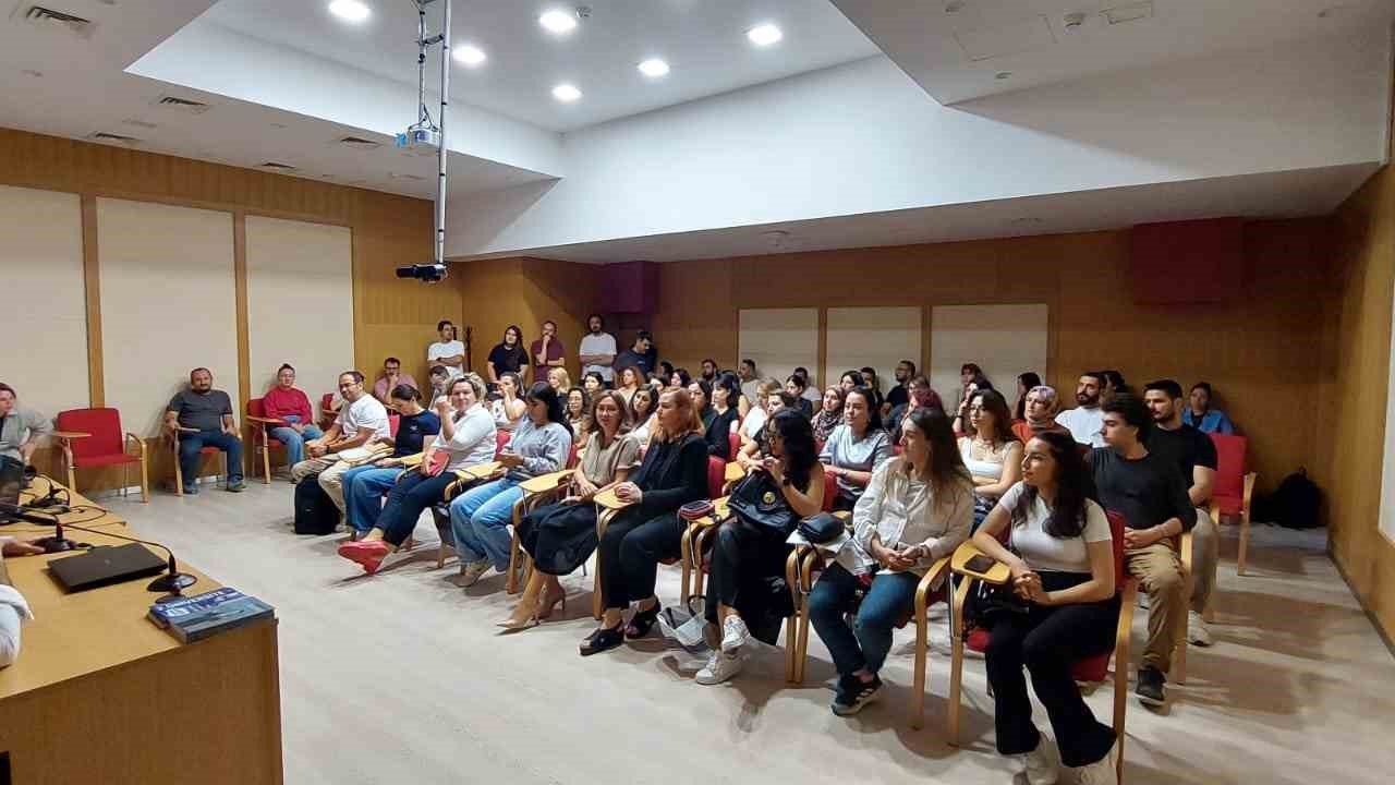 Açıköğretim Fakültesi ÖTAG yapay zekâ eğitimine başladı