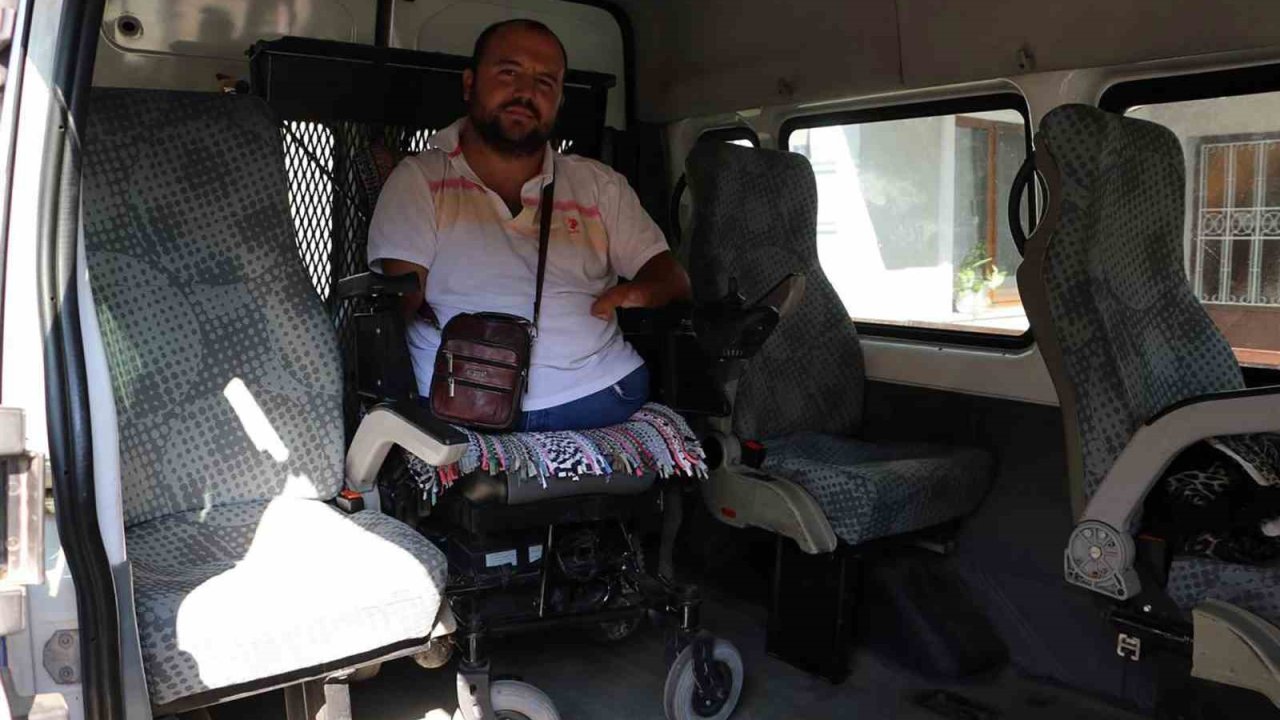 Sakarya Büyükşehir’den özel gereksinimli vatandaşlara ulaşım desteği