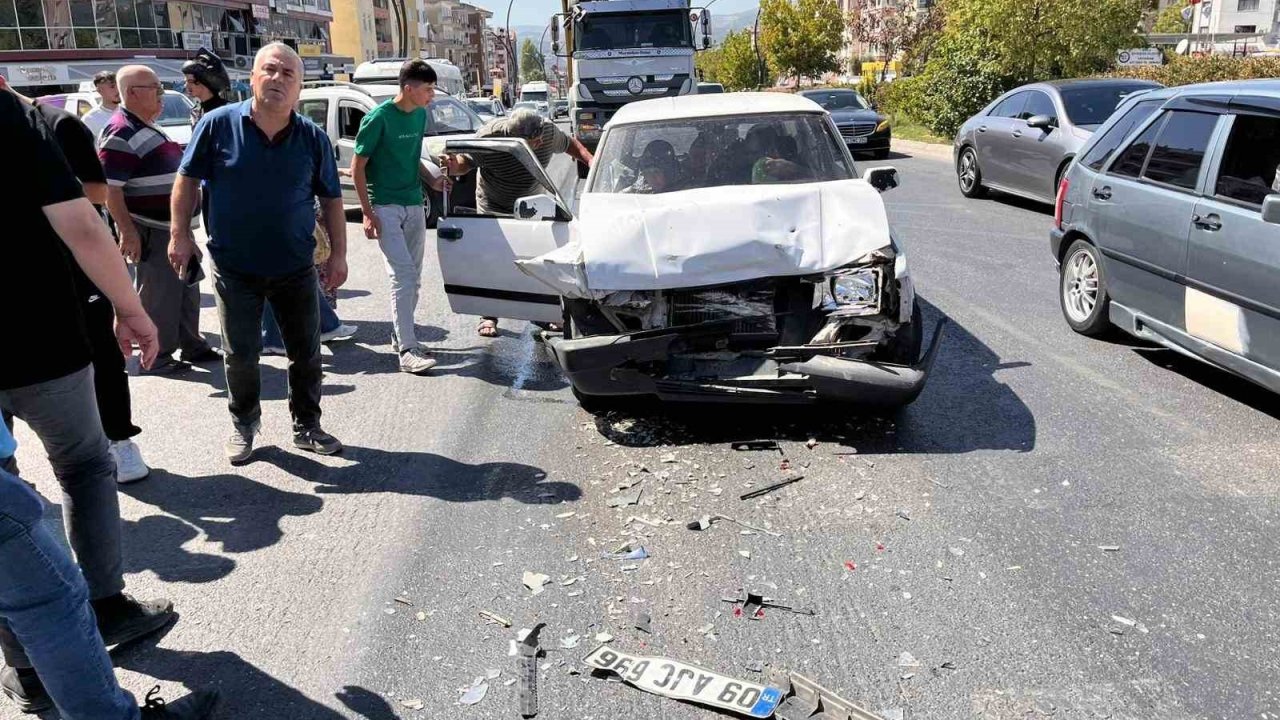Yatağan’da trafik kazası: 3 yaralı