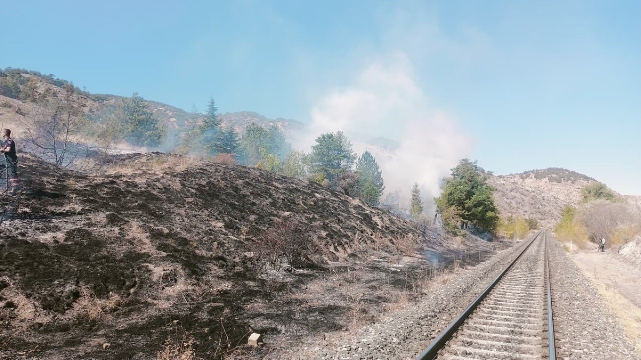 Çankırı’da çıkan ot yangını büyümeden söndürüldü