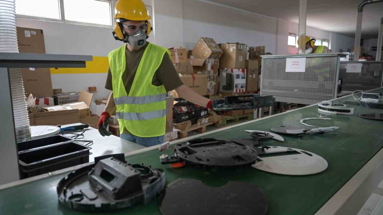 "Dünya İçin Lazım" projesinde 15 bini aşkın kişiye ulaşıldı