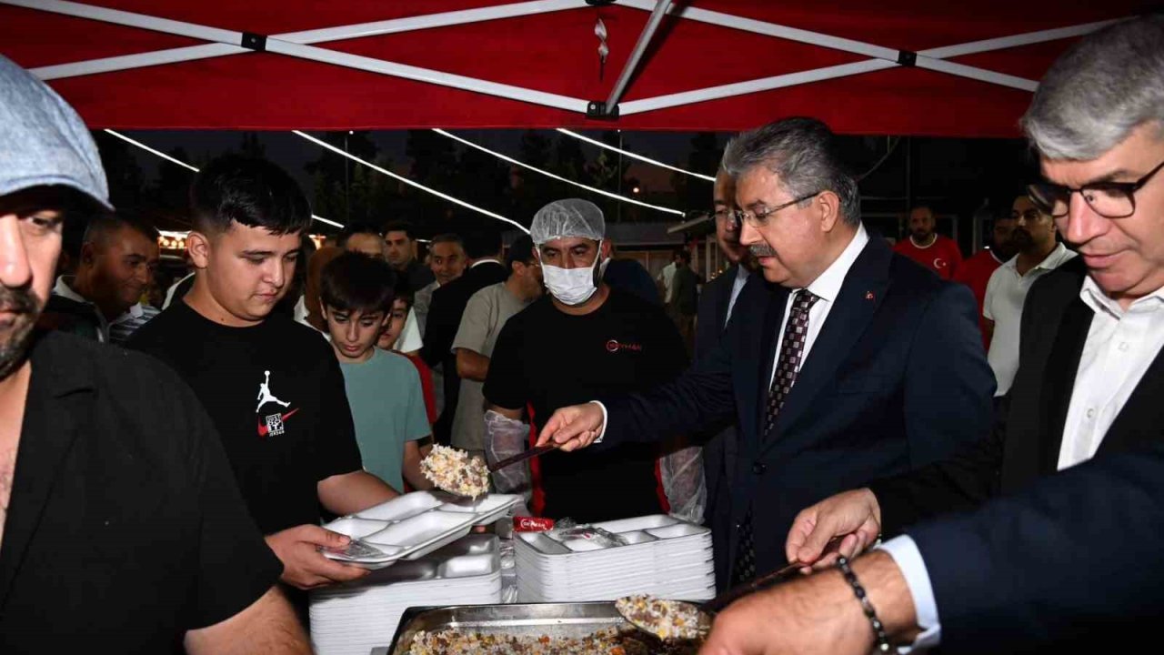 Osmaniye’de Ahilik ruhu konteyner çarşıda canlandı