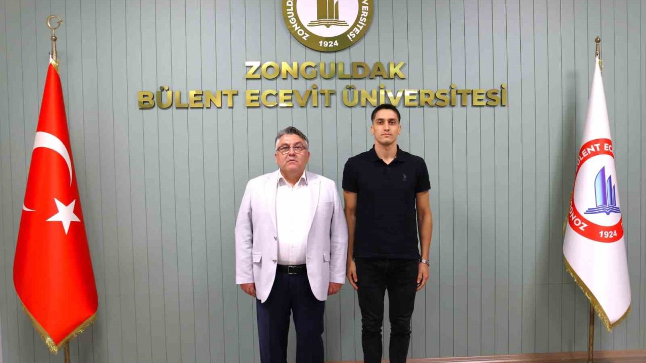 BEUN’un gururu Millî Sporcu Doğukan Kilcioğlu’dan Rektör Özölçer’e veda ziyareti