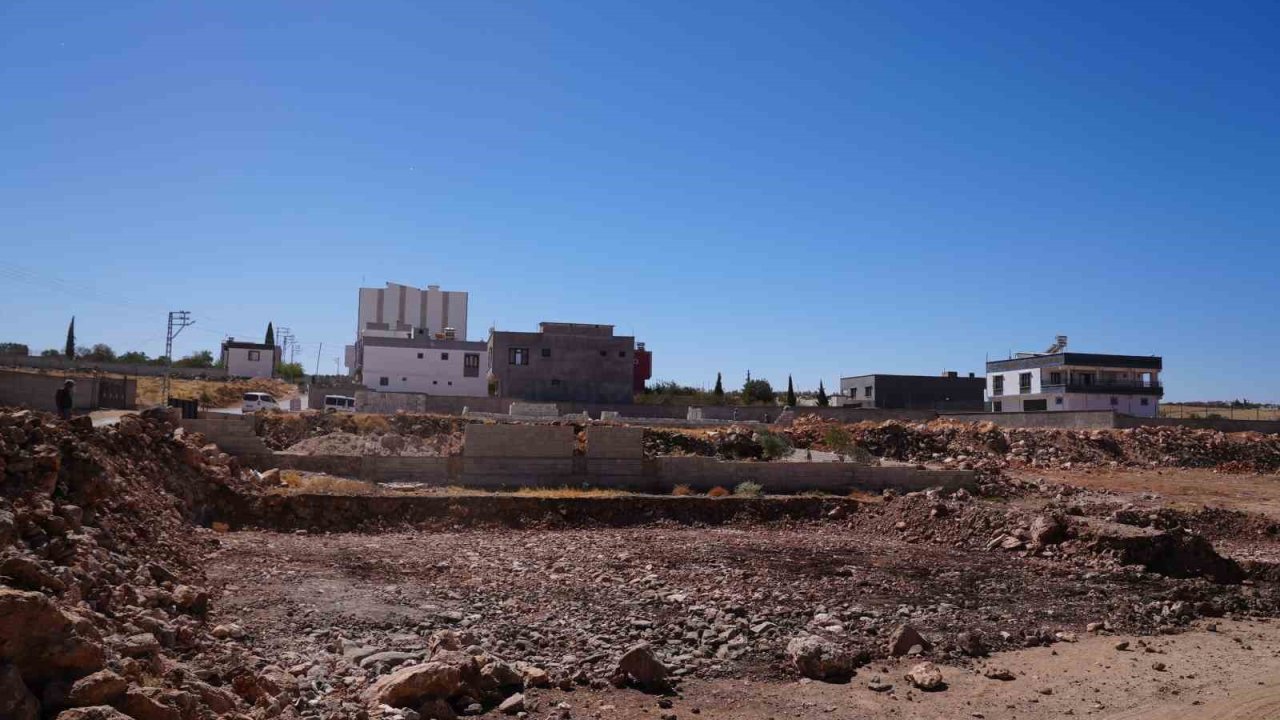 Şehitkamil’den Kabasakız’a yeni arazi yolları