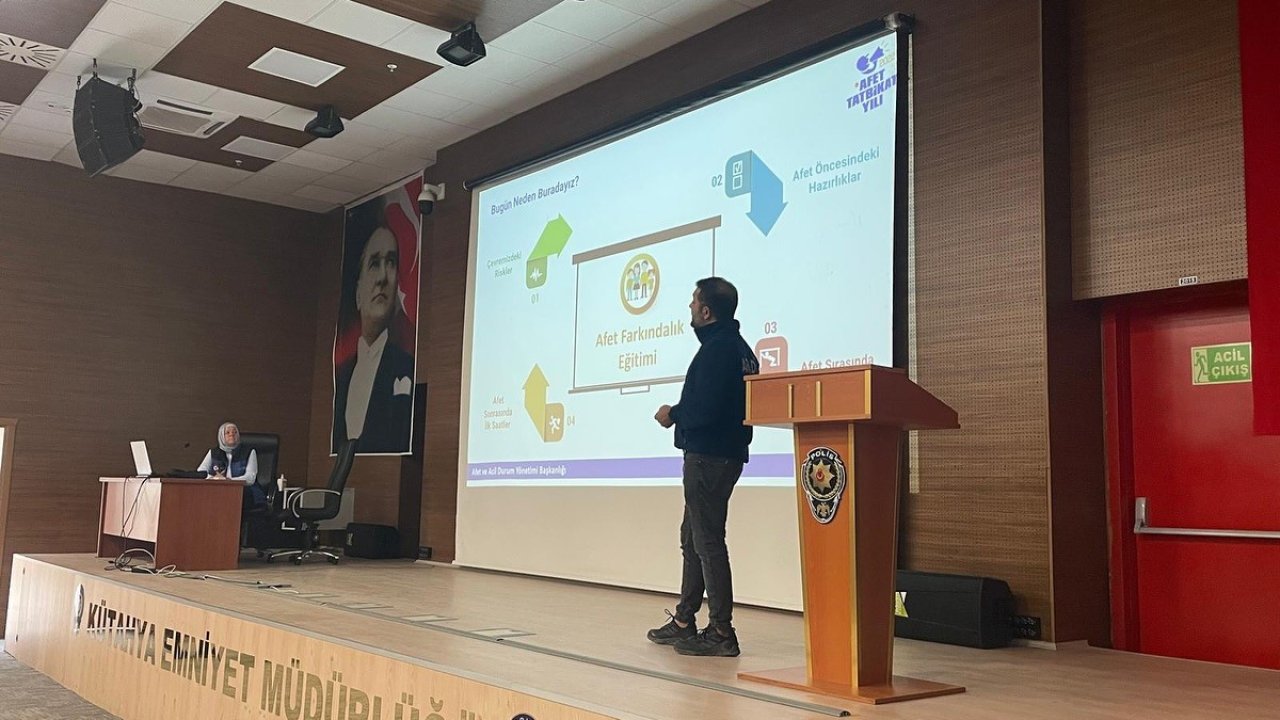 Kütahya’da emniyet personeline afet farkındalık eğitimi
