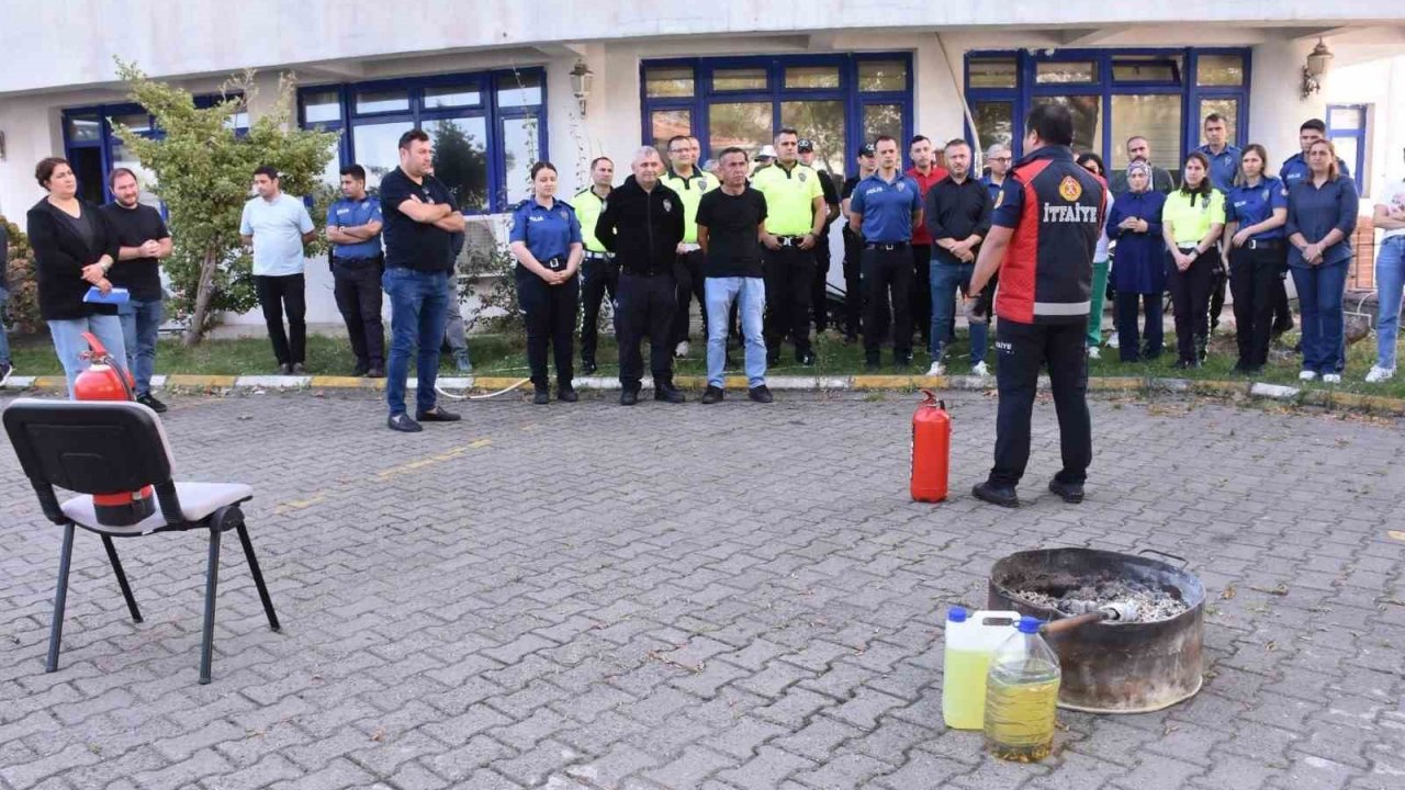 Sinop’ta emniyet personeline yangın tatbikatı