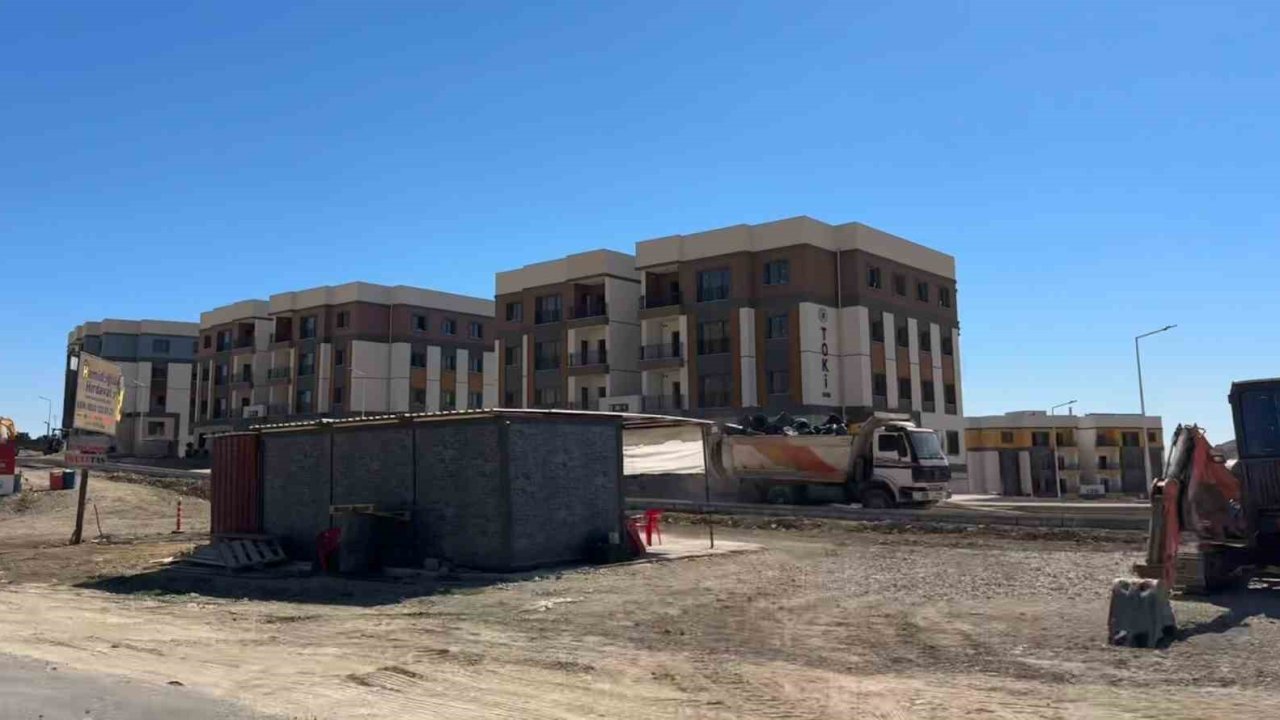 Ergani’deki TOKİ’lerde çevre düzenlemesine geçildi